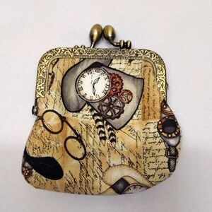 Kiss Lock Small Fabric Coin Wallet Bag